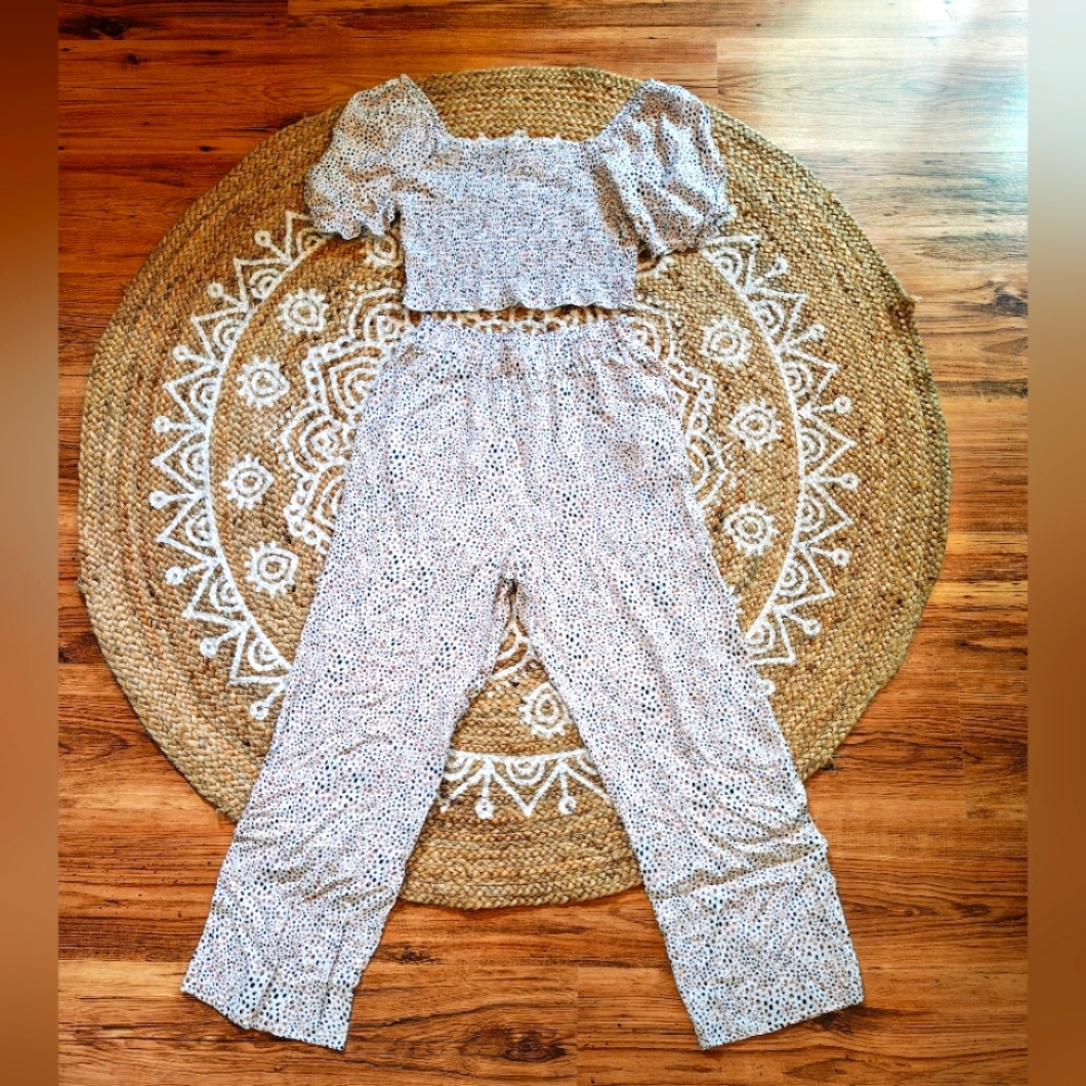 BNWT Boho Pants and Top Set by Japna